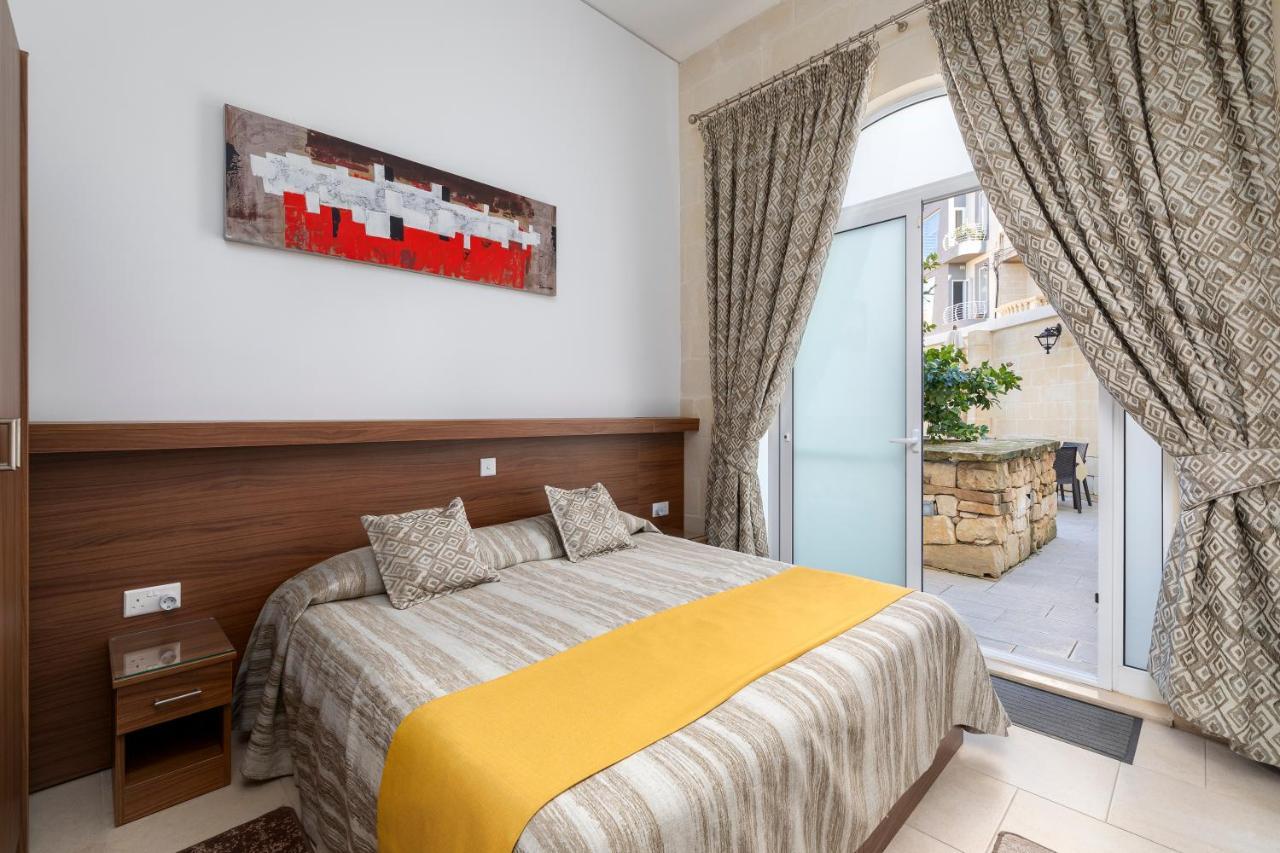 Quayside Apartments 마르사실로크 외부 사진