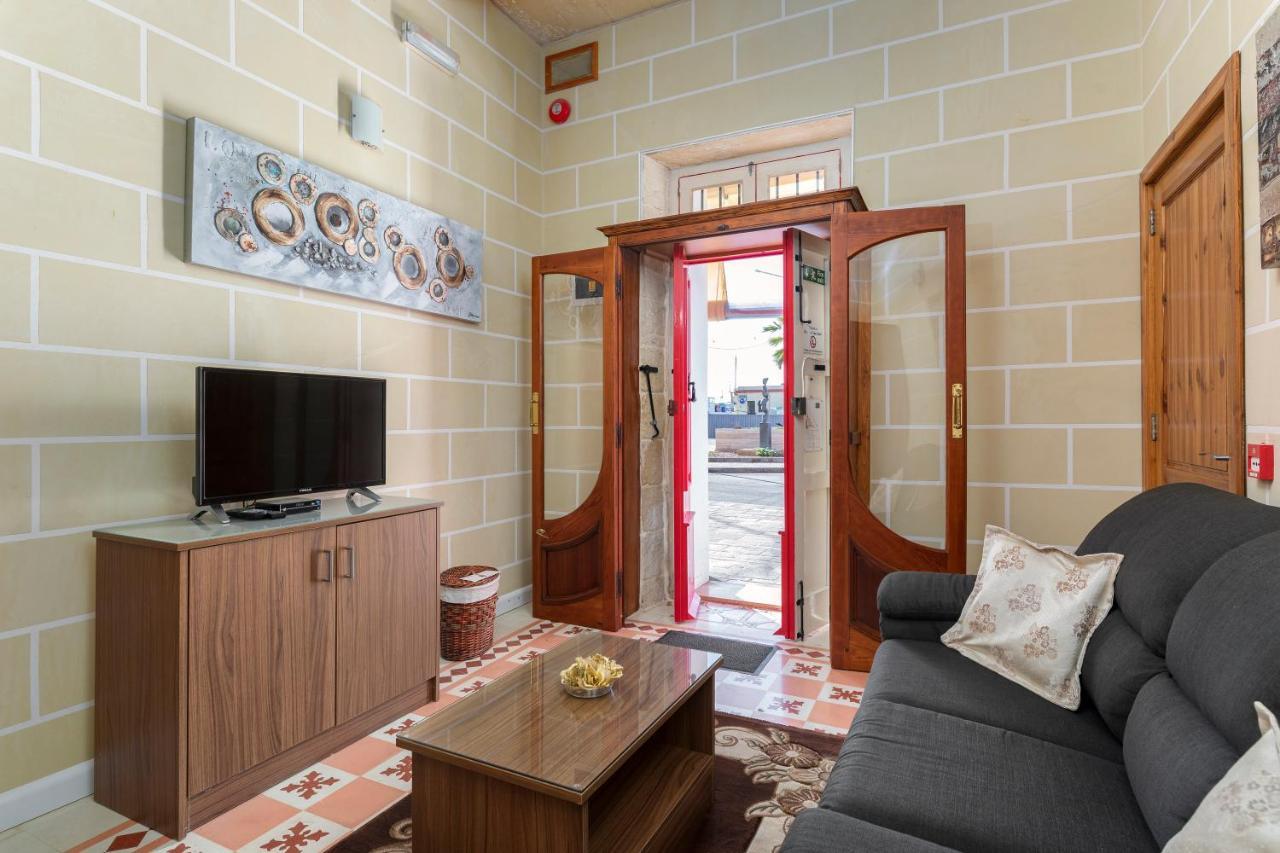 Quayside Apartments 마르사실로크 외부 사진