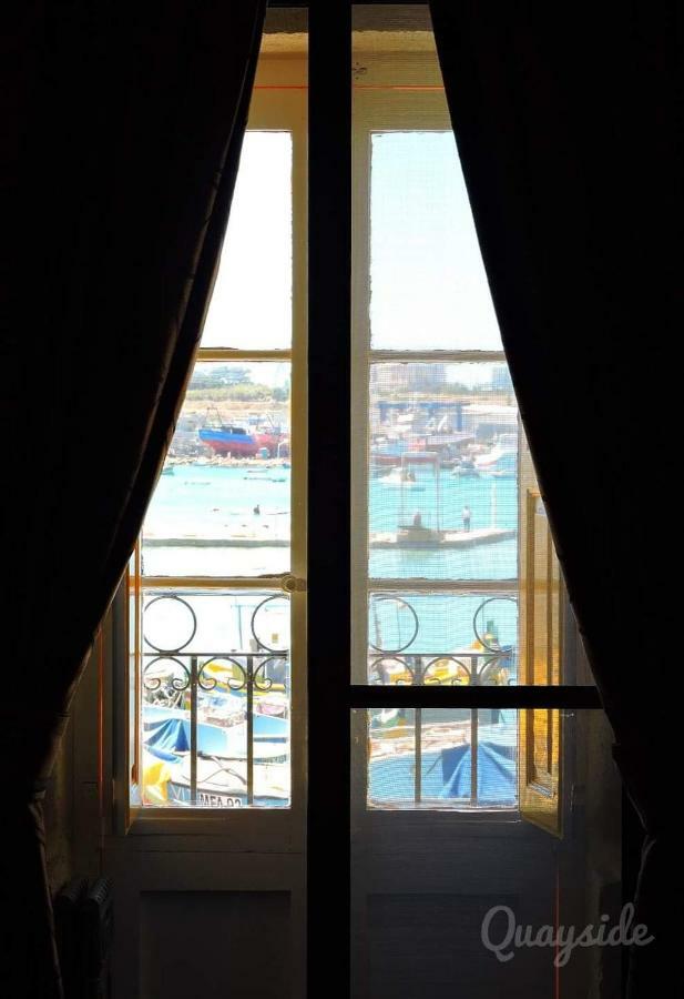 Quayside Apartments 마르사실로크 외부 사진