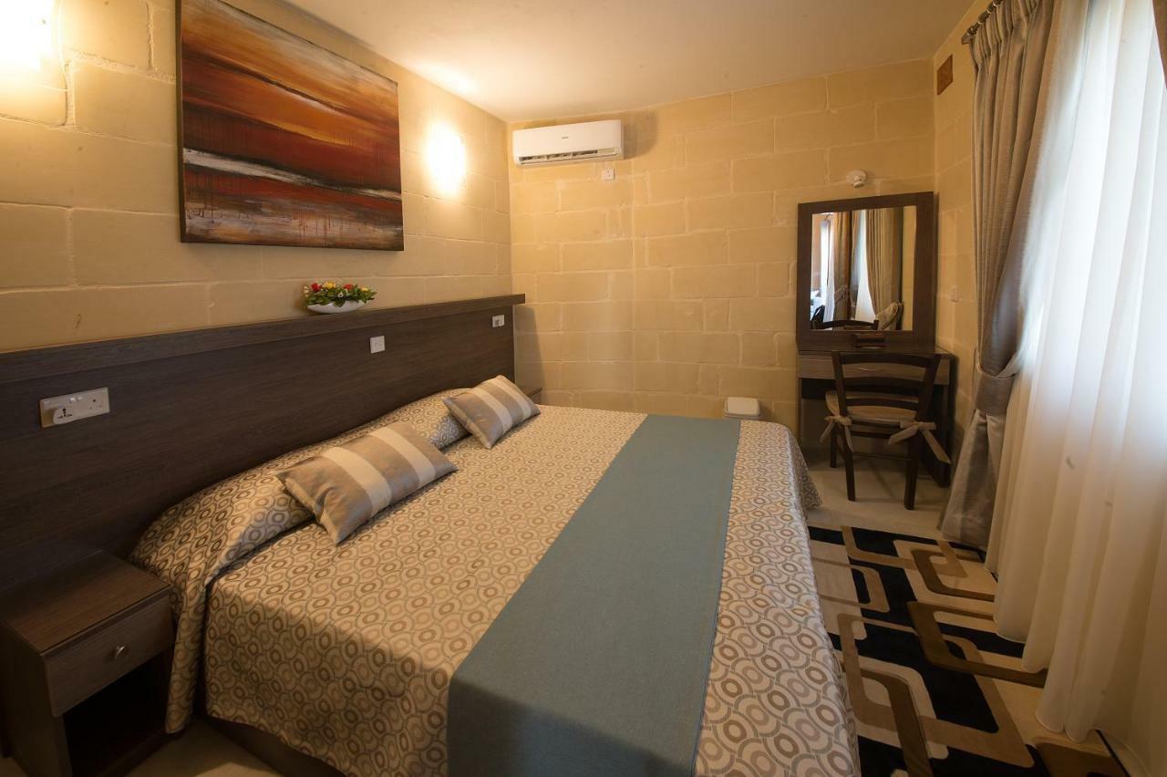 Quayside Apartments 마르사실로크 외부 사진
